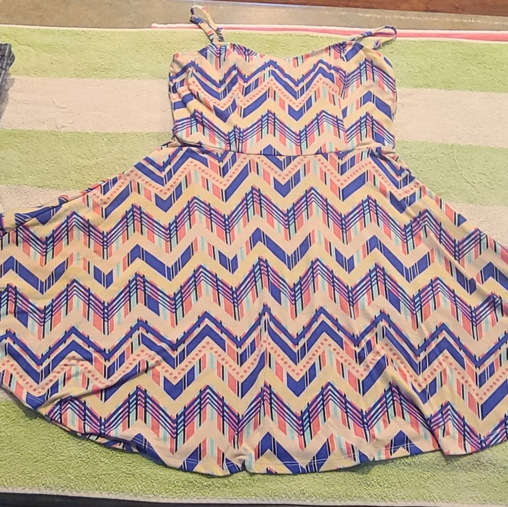Love Fire size Medium Dress